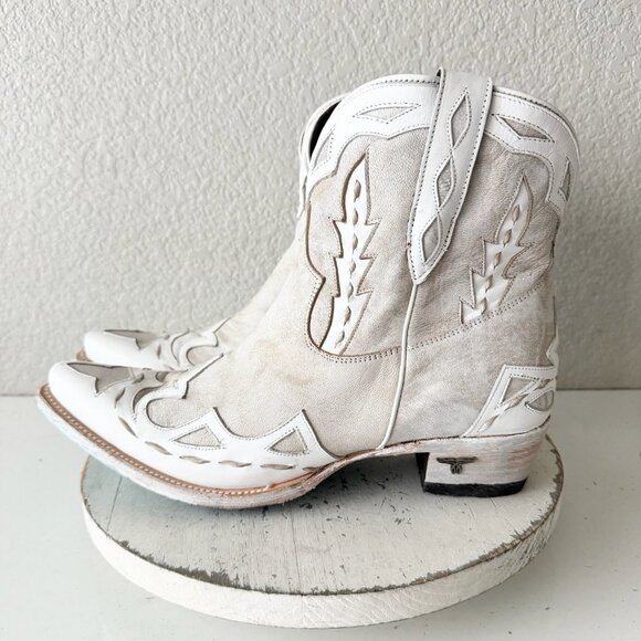 Lane CHASE THE WIND Womens Cowboy Bootie 12 Western Short White Cowgirl Boots - Picture 4 of 11